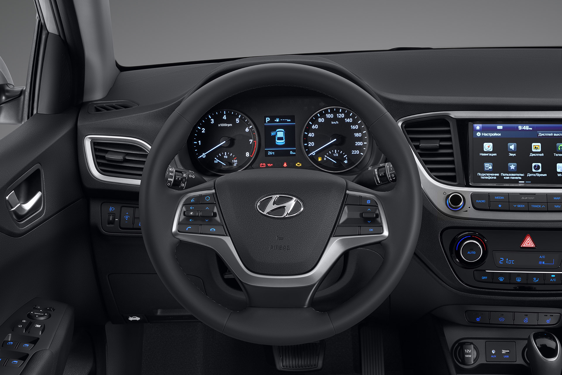Интерьер Hyundai Solaris Hatchback