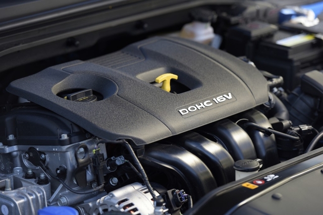 Двигатель новой Hyundai Elantra-2016